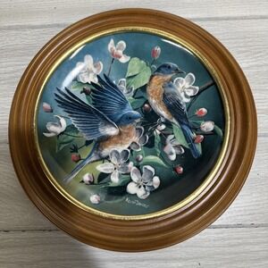 KNOWLES The Bluebird 11.25" Collector Plate #1535 Wood Frame‎ Kevin Daniel 1986